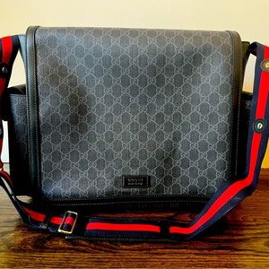 Gucci GG Supreme Cross-Body Diaper bag